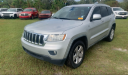 
										2011 Jeep Grand Cherokee Laredo full									