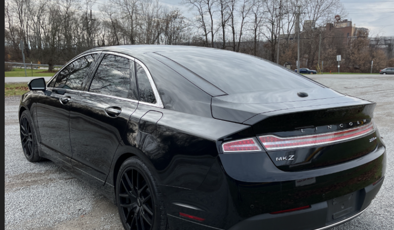 
								2017 Lincoln MKZ Reserve full									