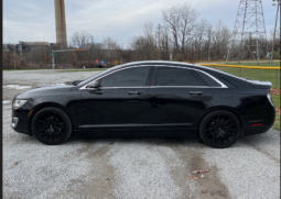 
										2017 Lincoln MKZ Reserve full									