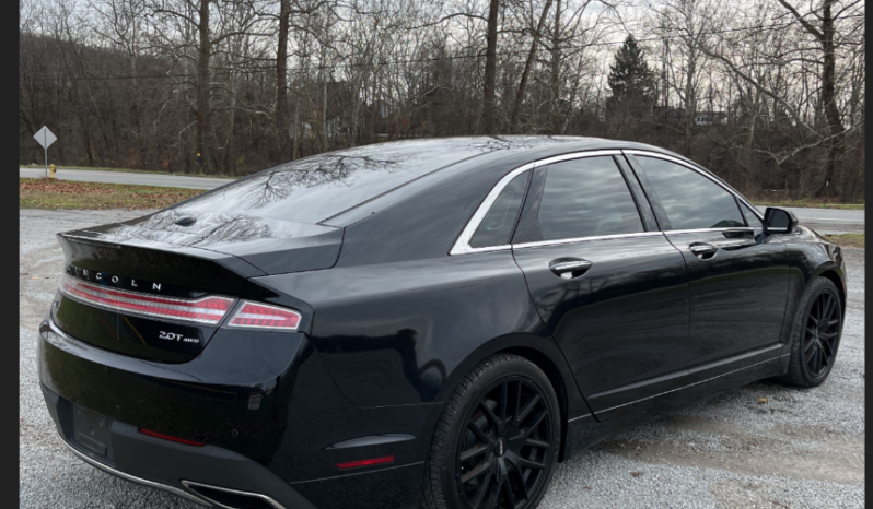 
								2017 Lincoln MKZ Reserve full									