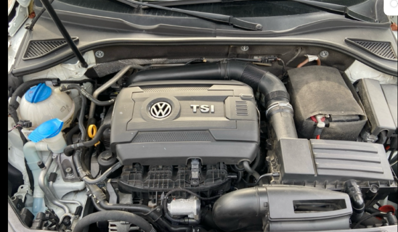 
								2017 Volkswagen Passat R-Line full									