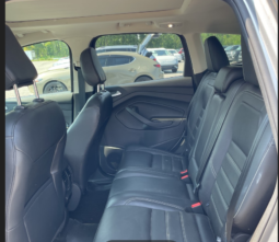 
										2018 Ford Escape Titanium full									