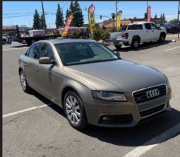 
										2010 Audi A4 Quattro Premium Plus full									