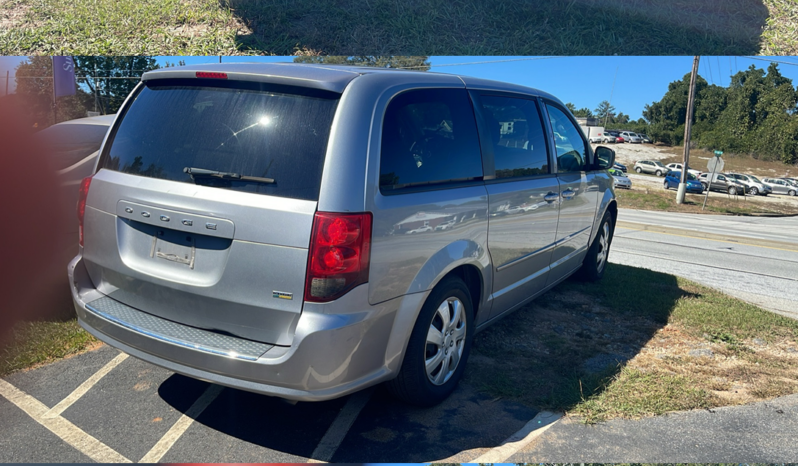 
								2014 Dodge Caravan full									