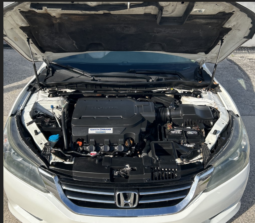 
										2013 Honda Accord EX-L V6 w/Navigation full									