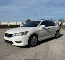 
										2013 Honda Accord EX-L V6 w/Navigation full									