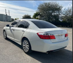 
										2013 Honda Accord EX-L V6 w/Navigation full									