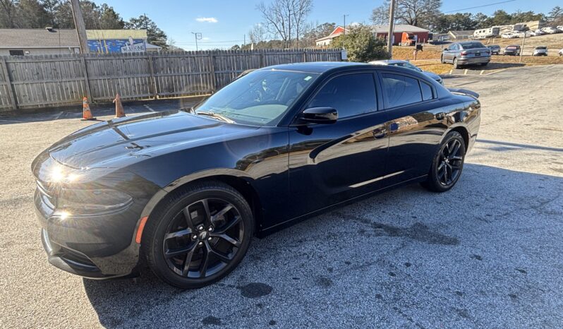 
								2020 Dodge Charger SXT full									